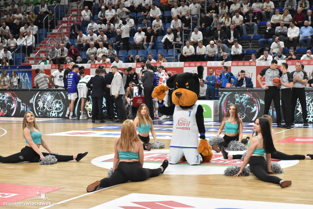 Cheerleaderki na meczu Anwil vs Śląsk