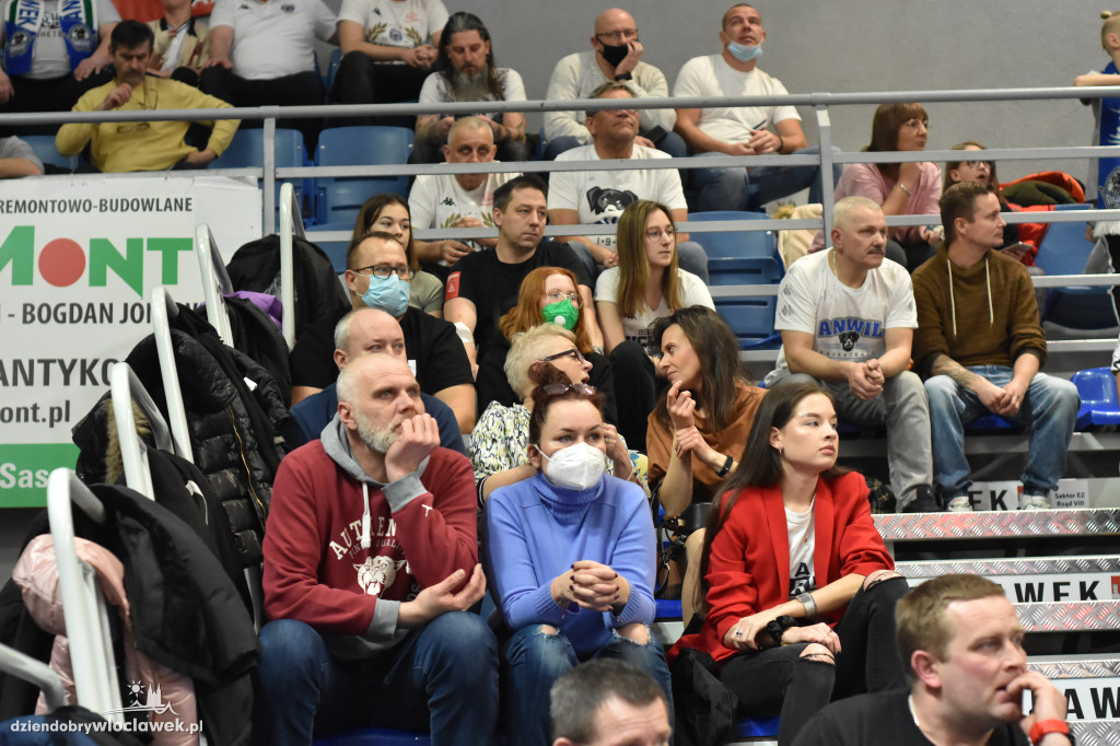 Kibice na meczu Anwil vs Asseco