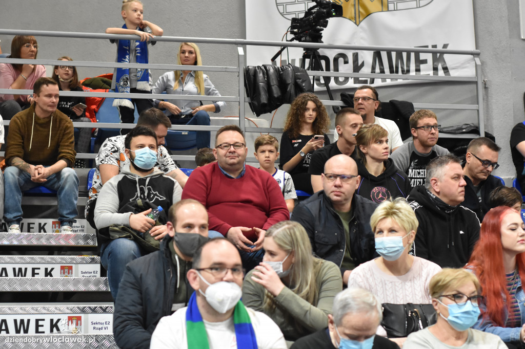 Kibice na meczu Anwil vs Asseco