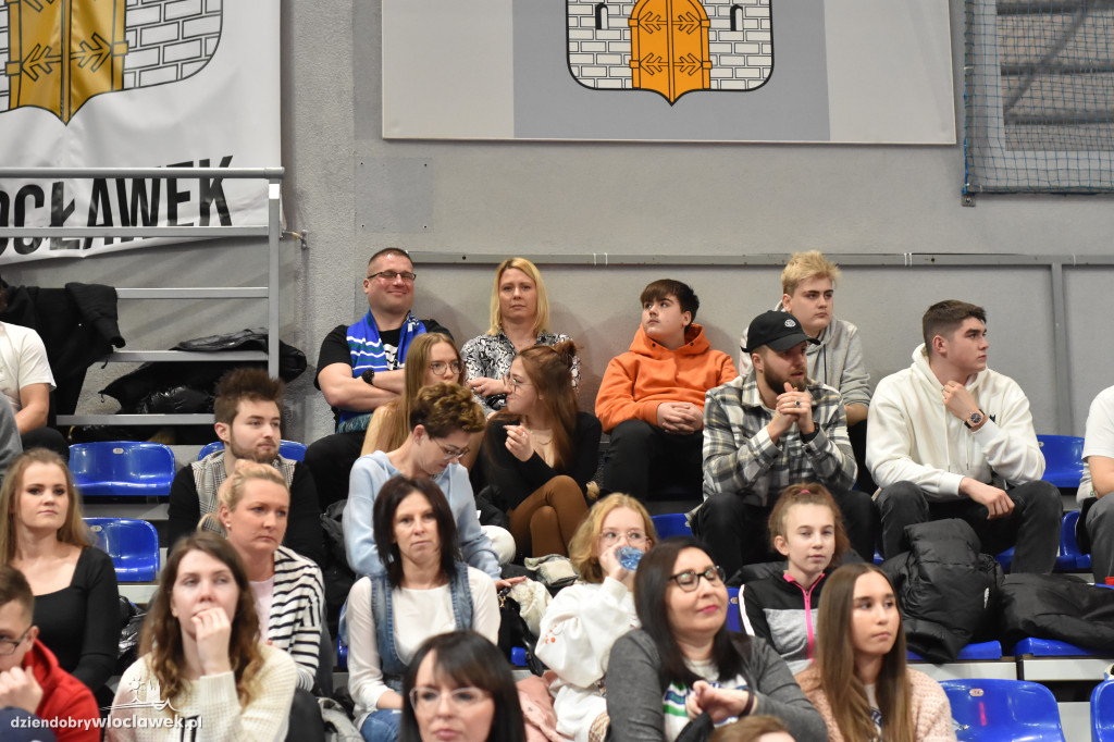 Kibice na meczu Anwil vs Asseco