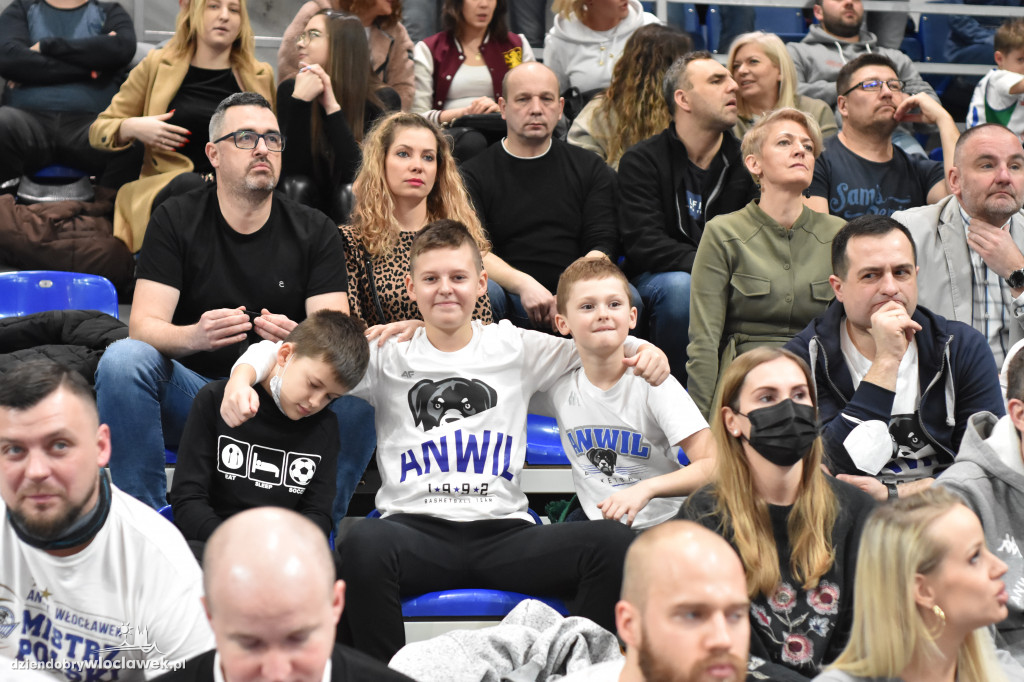 Kibice na meczu Anwil vs Asseco