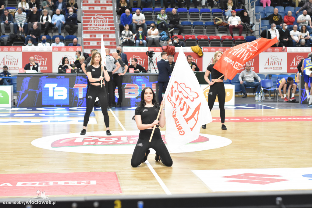 Cheerleaderki na meczu Anwil vs Arka