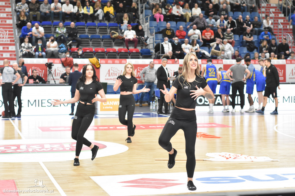 Cheerleaderki na meczu Anwil vs Arka