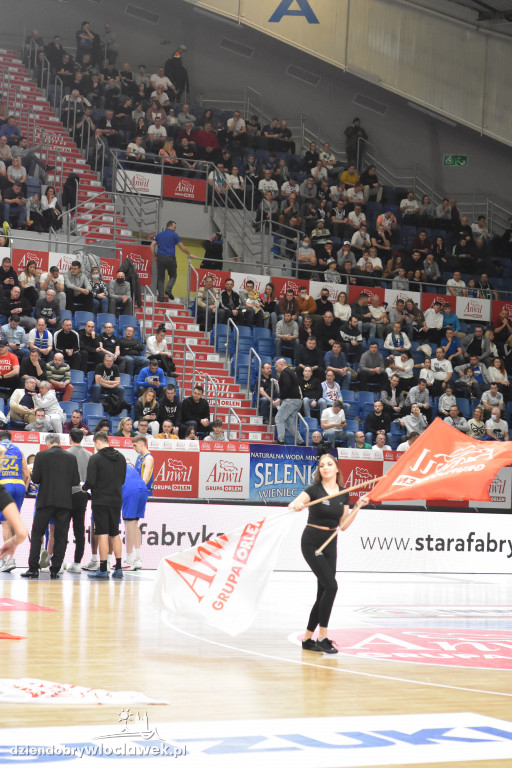 Cheerleaderki na meczu Anwil vs Arka