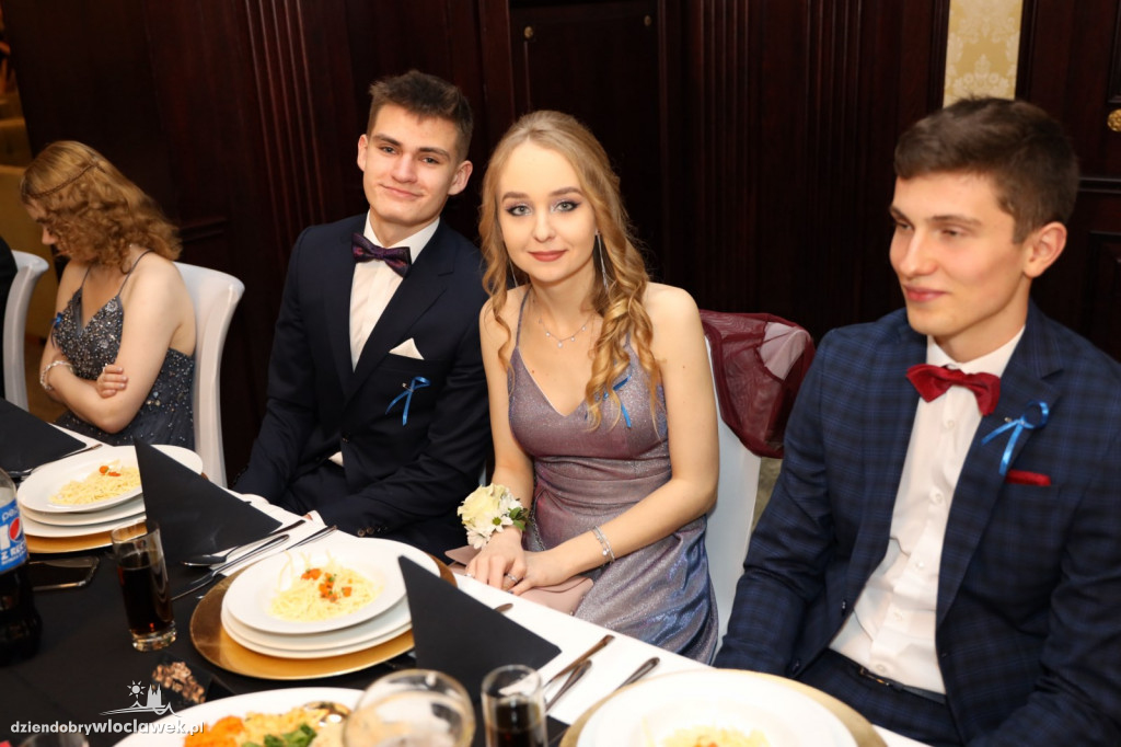 Studniówka uczniów LMK