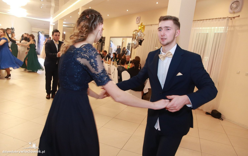 Studniówka Zespołu Szkół CKR w Kowalu
