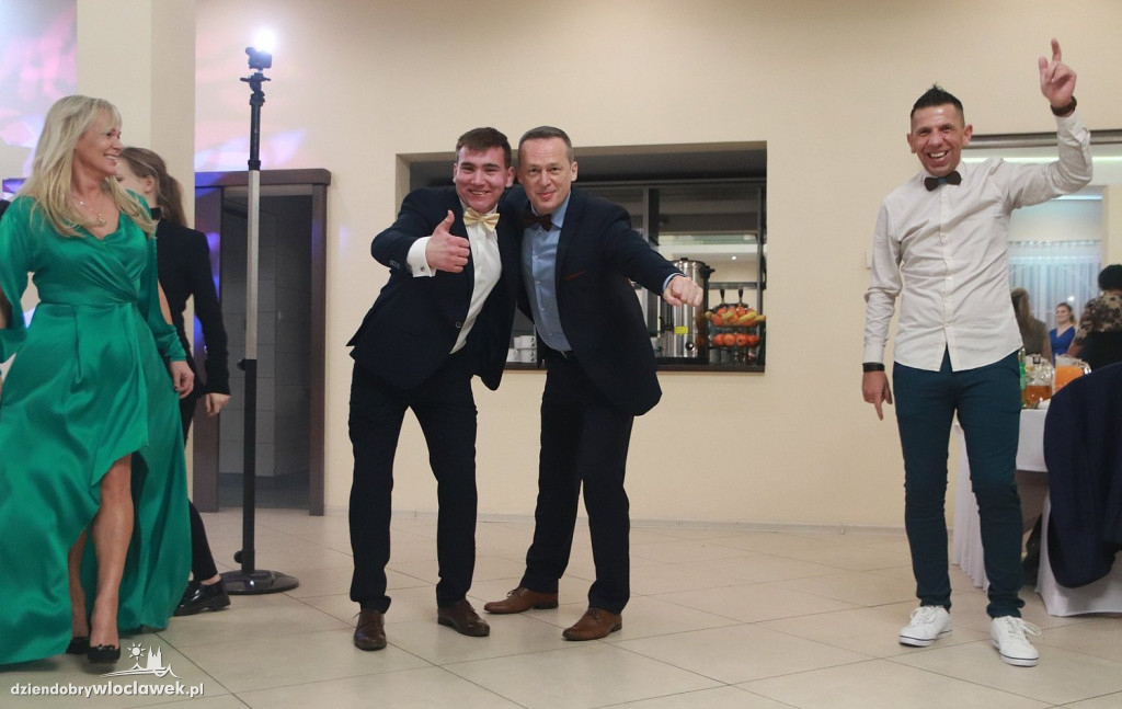 Studniówka Zespołu Szkół CKR w Kowalu