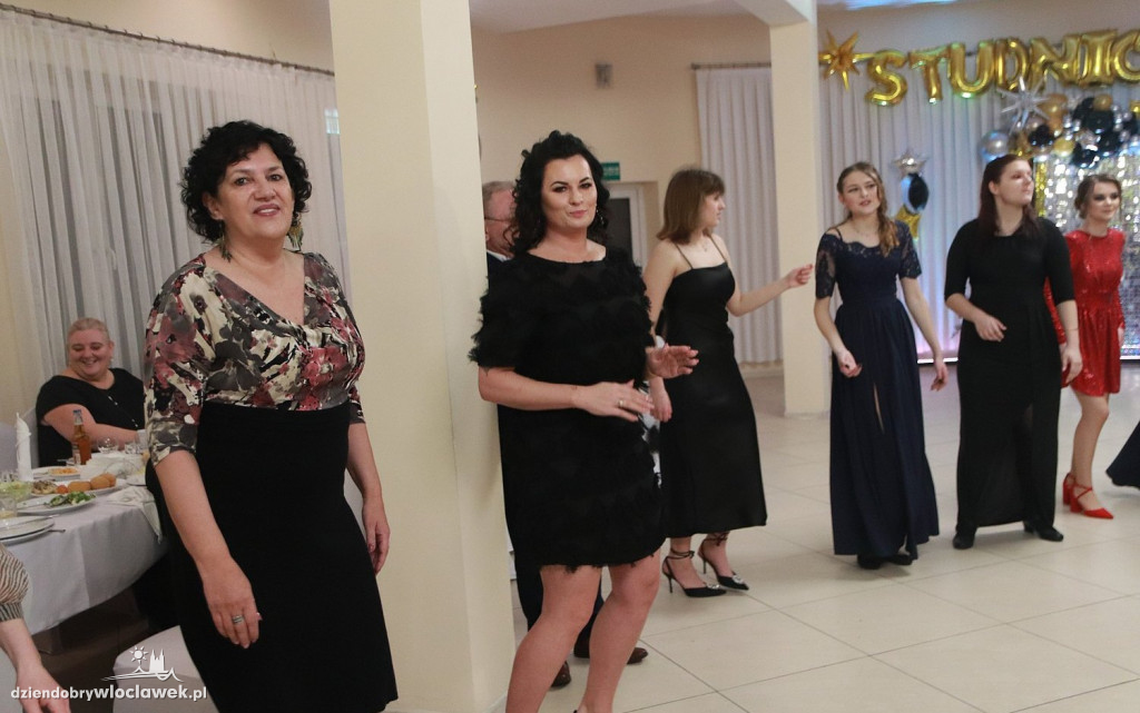 Studniówka Zespołu Szkół CKR w Kowalu