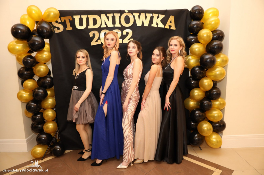 Studniówka Zespołu Szkół Chemicznych