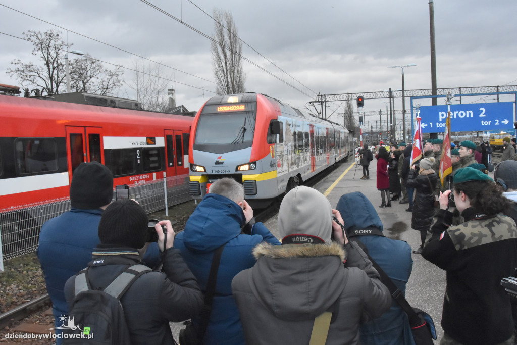 Pociąg `Anders` przyjechał do Włocławka