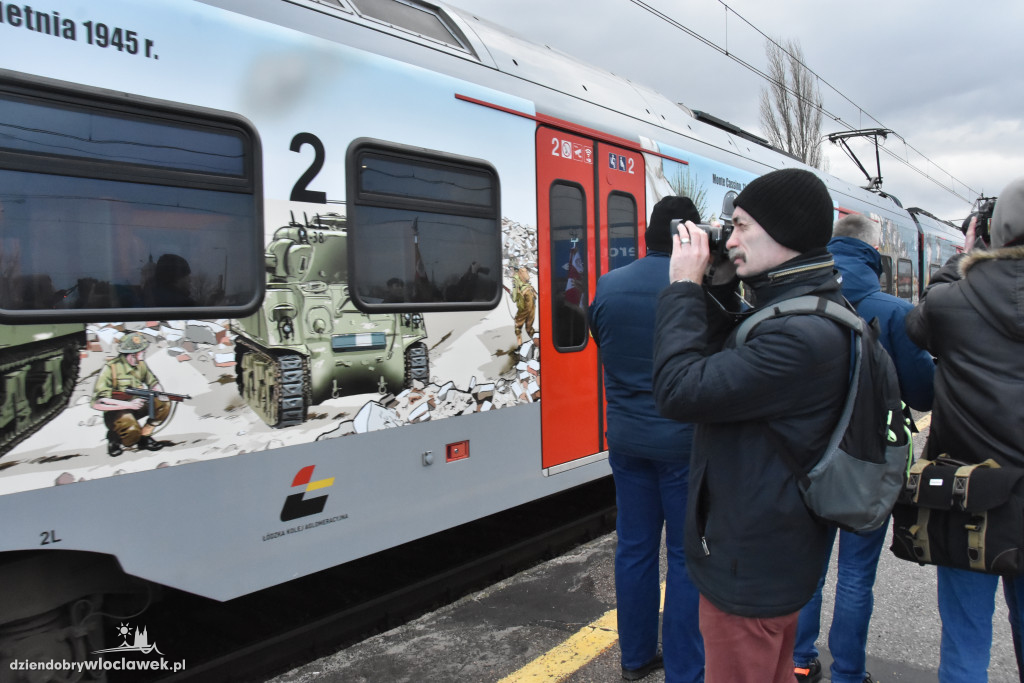 Pociąg `Anders` przyjechał do Włocławka