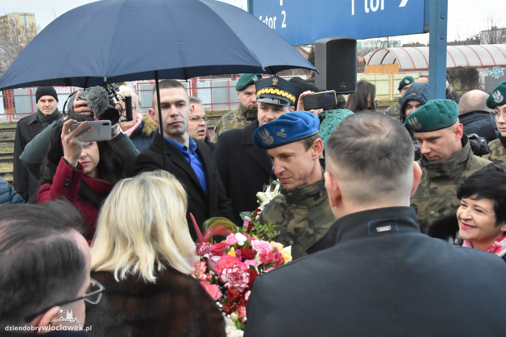 Pociąg `Anders` przyjechał do Włocławka