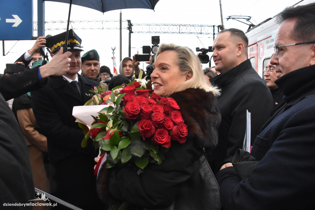 Pociąg `Anders` przyjechał do Włocławka