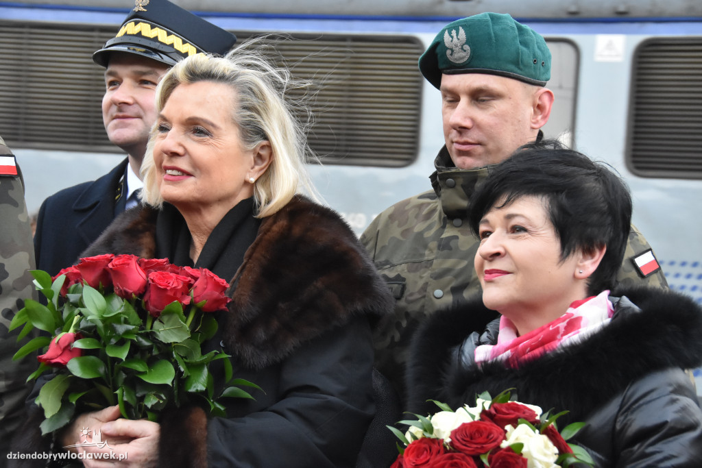 Pociąg `Anders` przyjechał do Włocławka