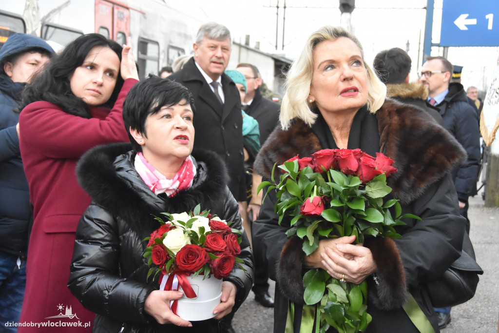 Pociąg `Anders` przyjechał do Włocławka