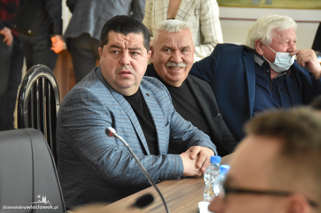 Starostwo rozdało kasę klubom sportowym