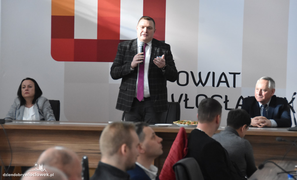 Starostwo rozdało kasę klubom sportowym