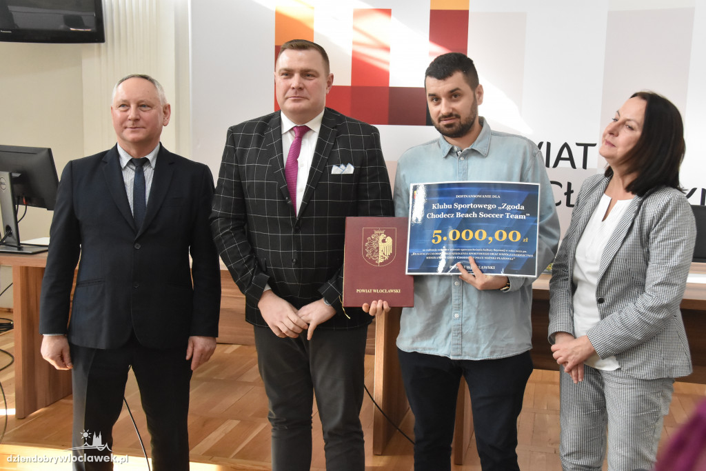 Starostwo rozdało kasę klubom sportowym