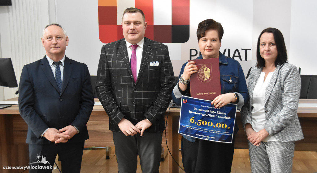 Starostwo rozdało kasę klubom sportowym