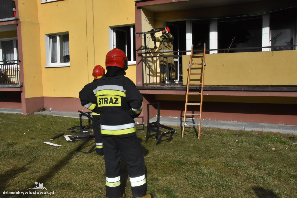Pożar w bloku przy ul. Fredry