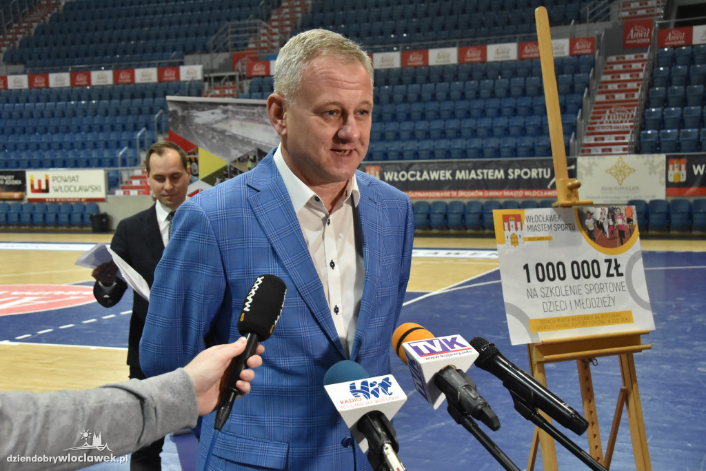 Włocławek rozdał wsparcie na sport