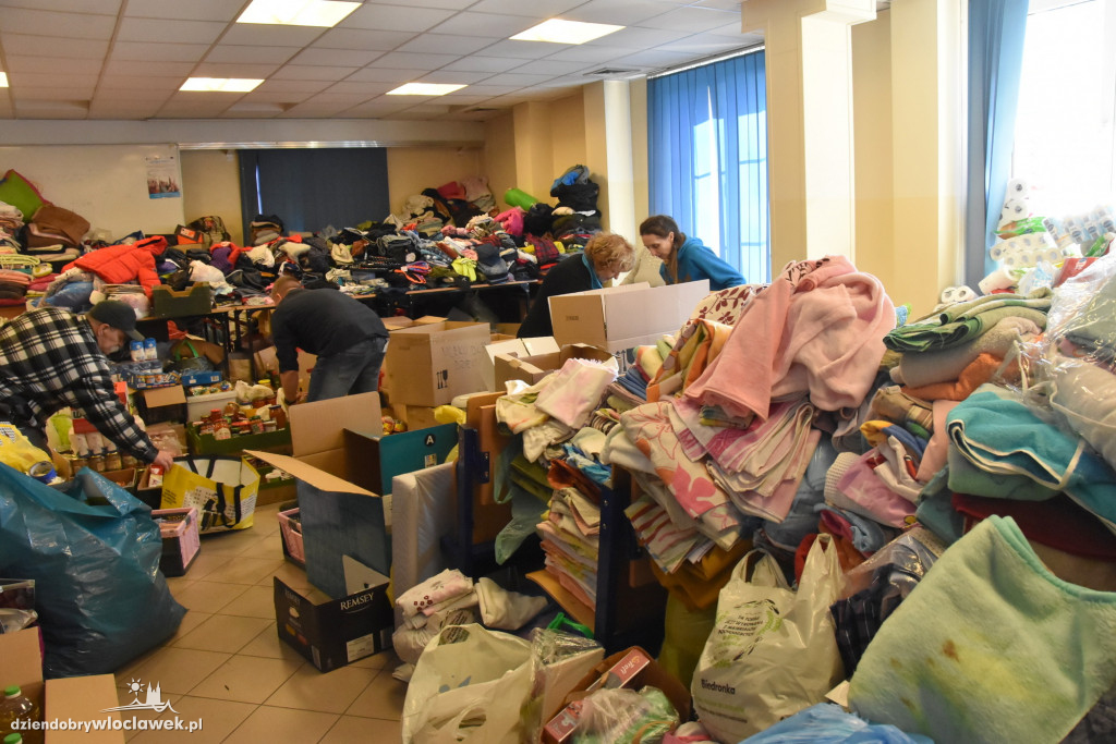 Bursa pełna darów dla Ukrainy