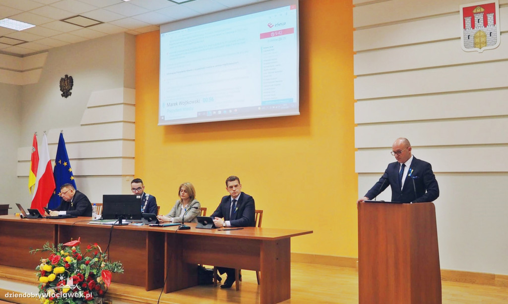 Radni z Włocławka w geście solidarności z Ukrainą