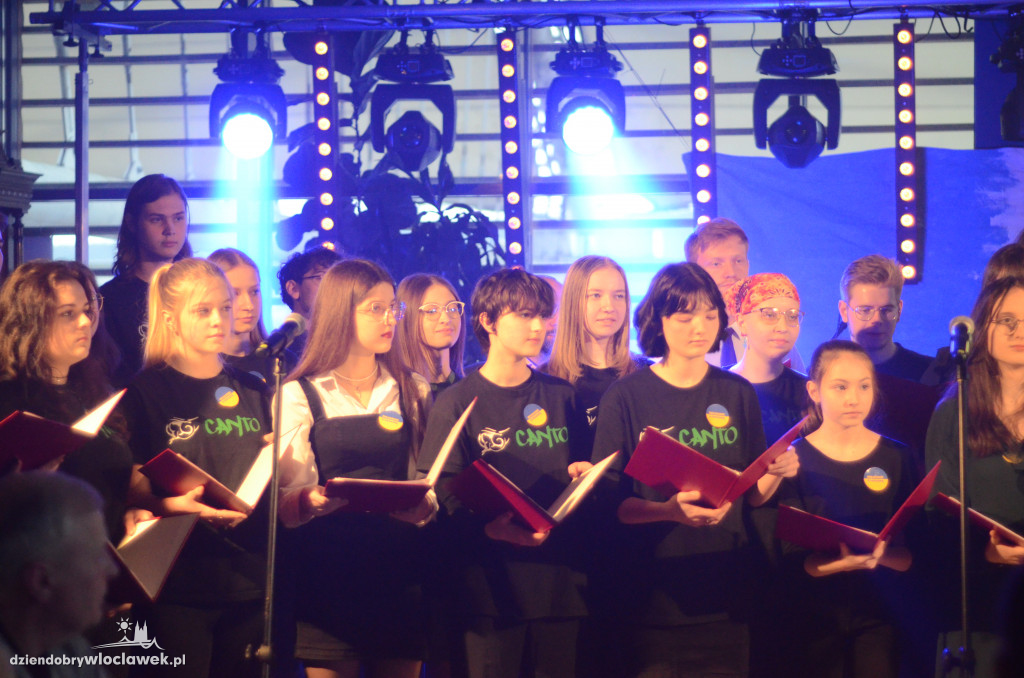 Koncert Włocławek dla Ukrainy 6.03.2022