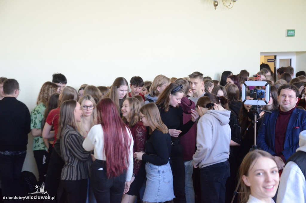 Koncert Highfive w LMK 8.03.2022