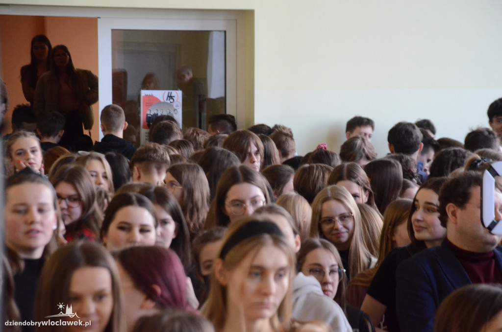 Koncert Highfive w LMK 8.03.2022