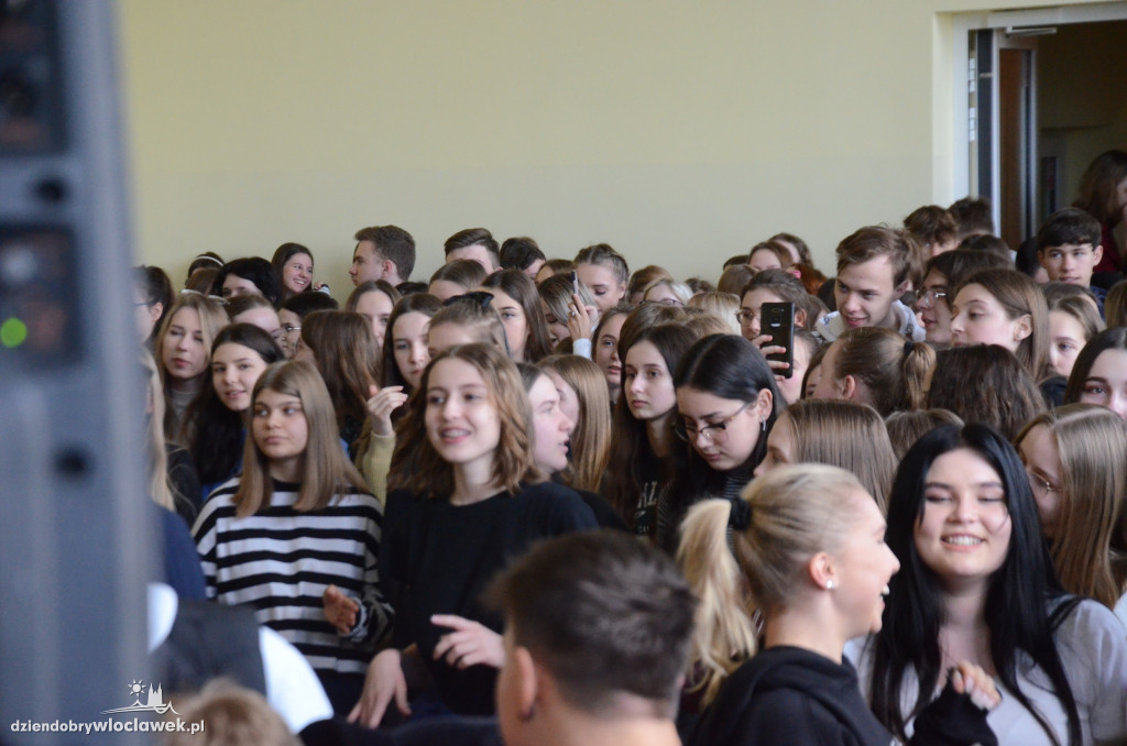 Koncert Highfive w LMK 8.03.2022