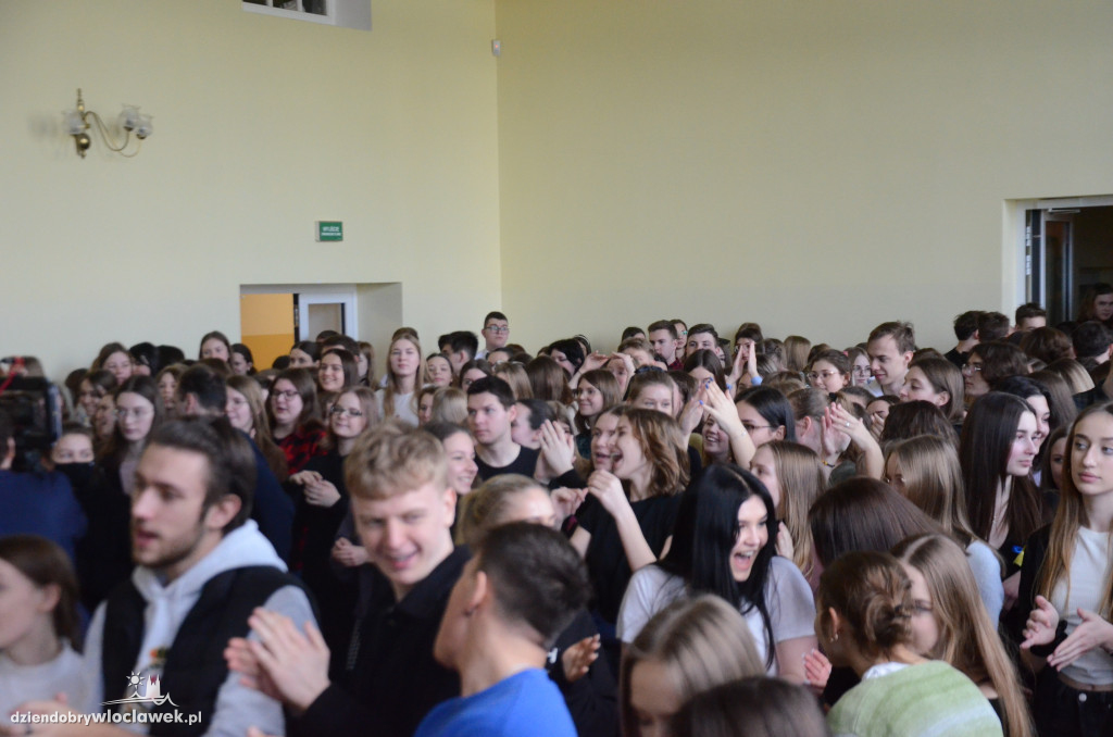 Koncert Highfive w LMK 8.03.2022