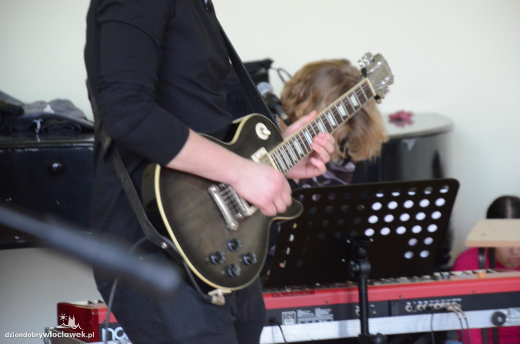 Koncert Highfive w LMK 8.03.2022
