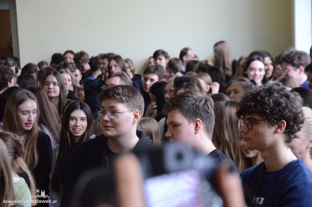 Koncert Highfive w LMK 8.03.2022