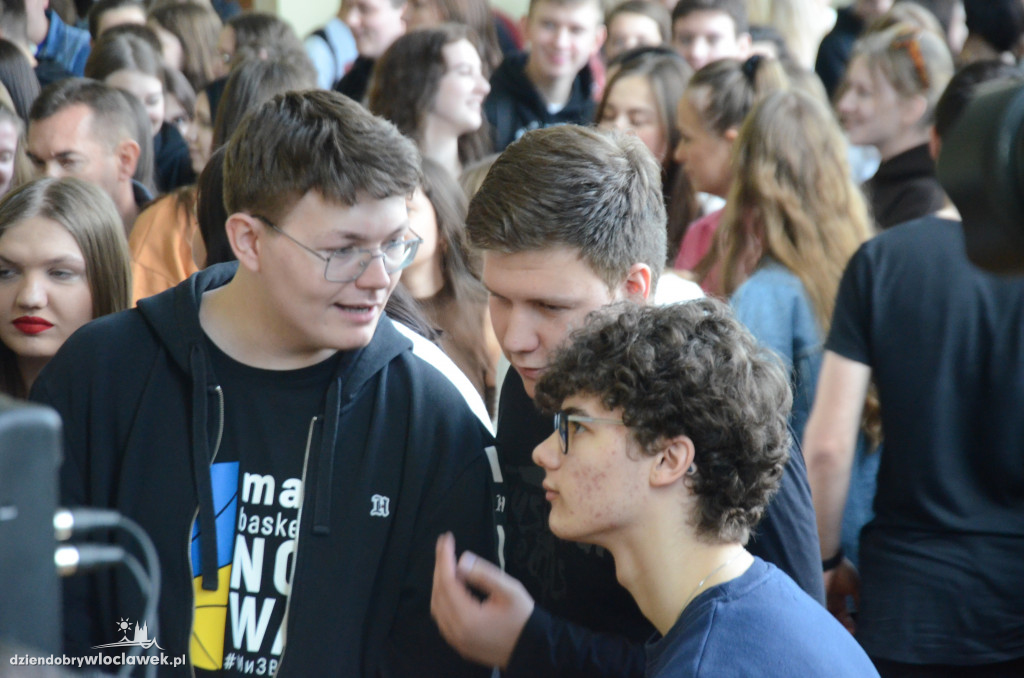 Koncert Highfive w LMK 8.03.2022