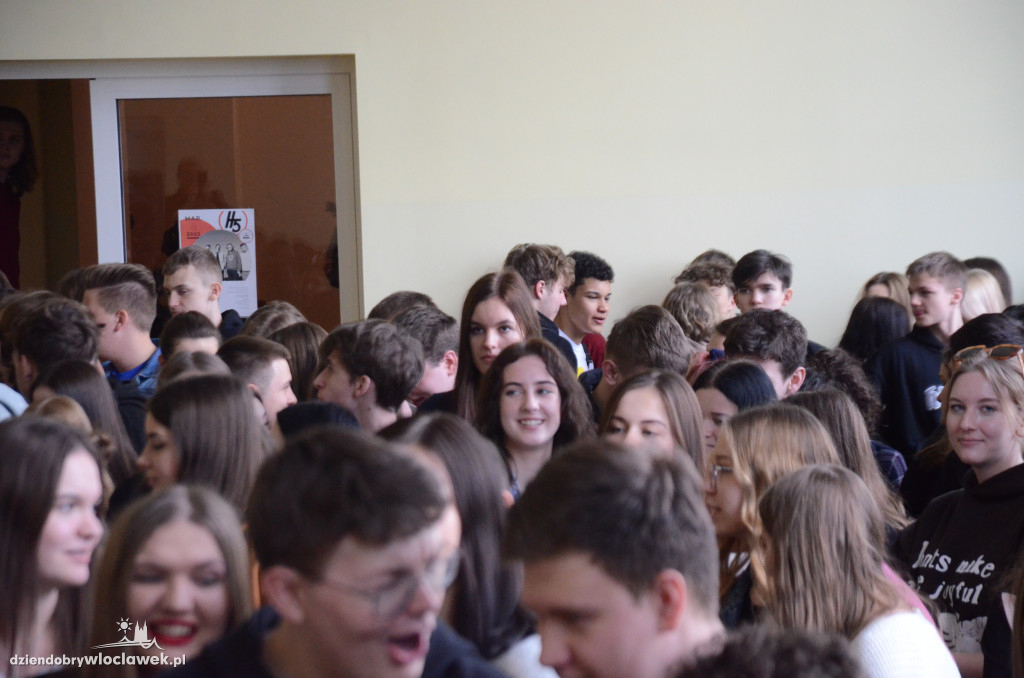 Koncert Highfive w LMK 8.03.2022