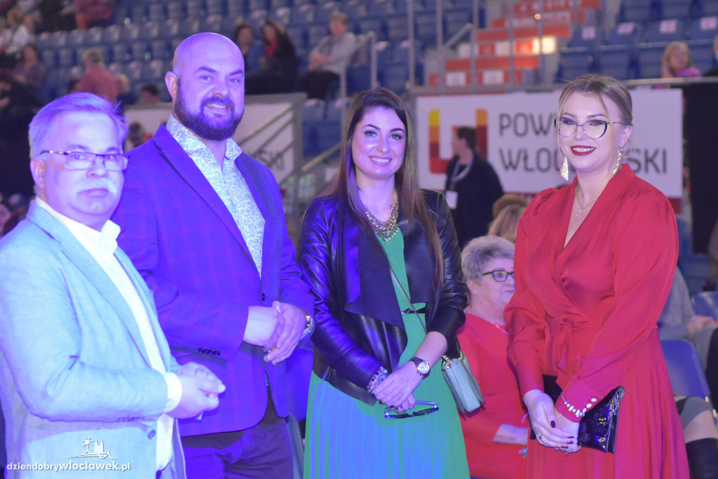 Powiatowy Dzień Kobiet w Hali Mistrzów