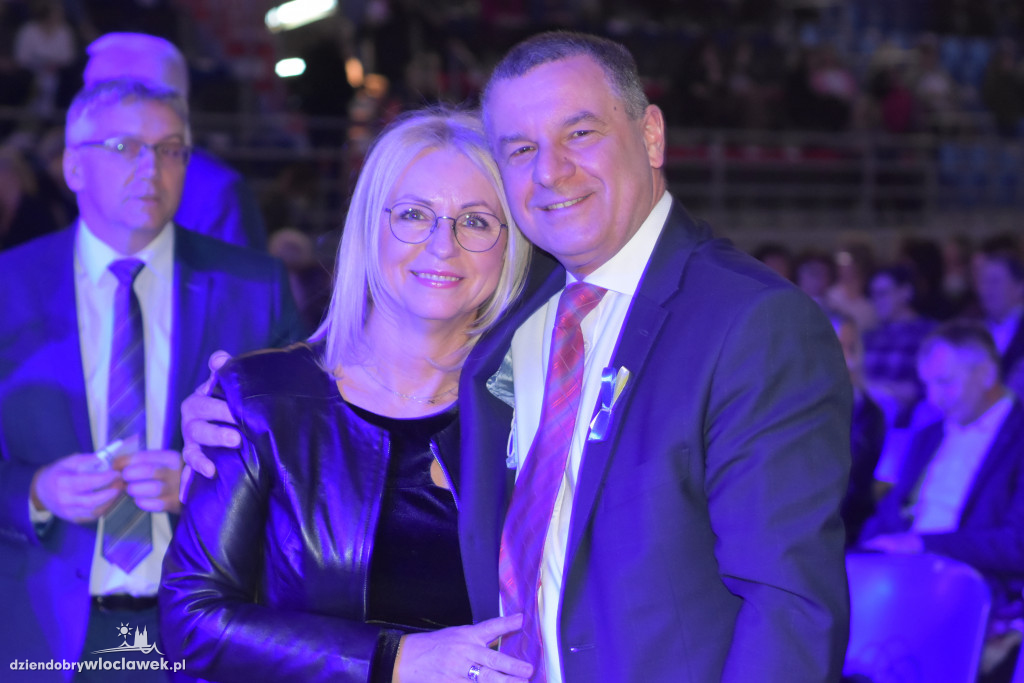 Powiatowy Dzień Kobiet w Hali Mistrzów