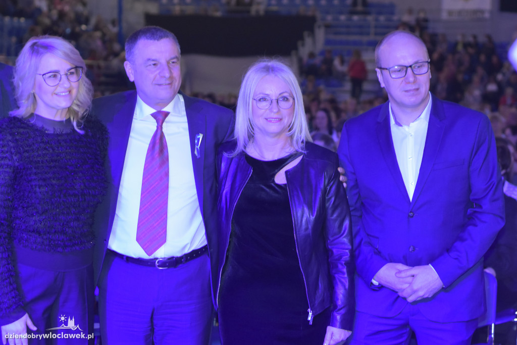 Powiatowy Dzień Kobiet w Hali Mistrzów