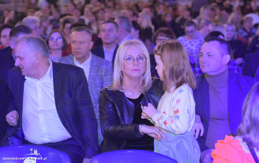 Powiatowy Dzień Kobiet w Hali Mistrzów