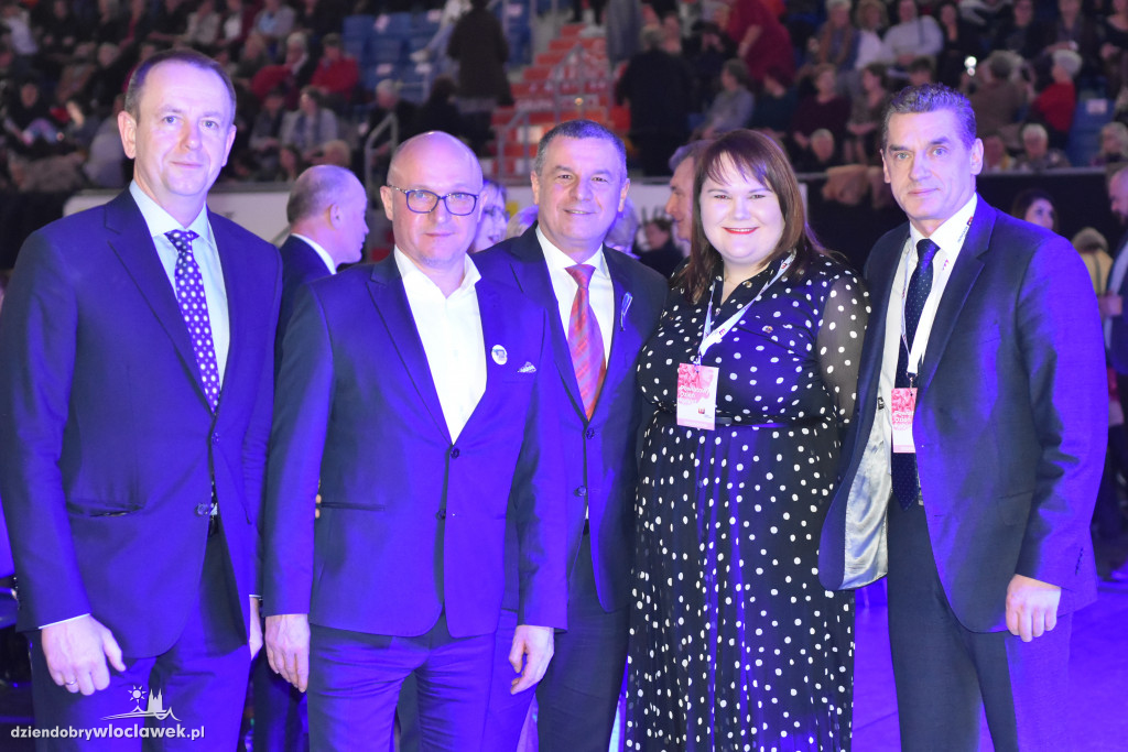 Powiatowy Dzień Kobiet w Hali Mistrzów