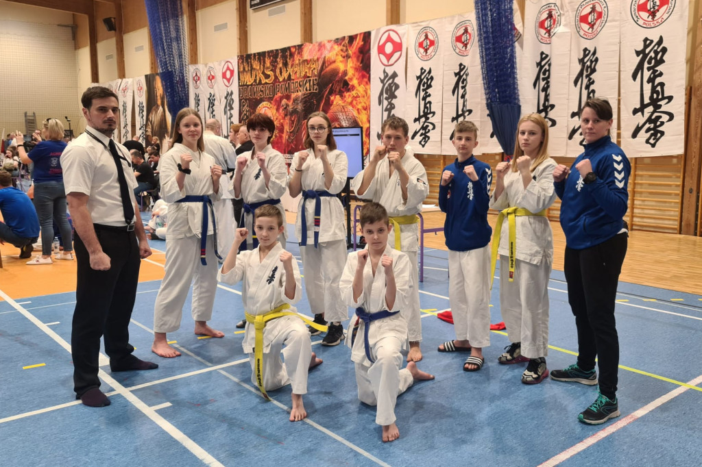 Dwa medale włocławskich karateków