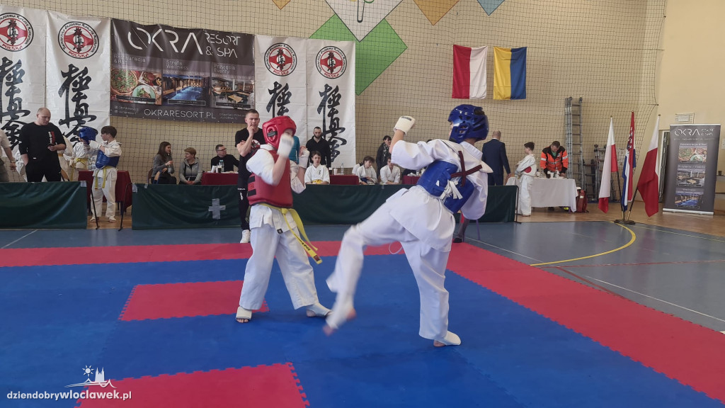 Dwa medale włocławskich karateków