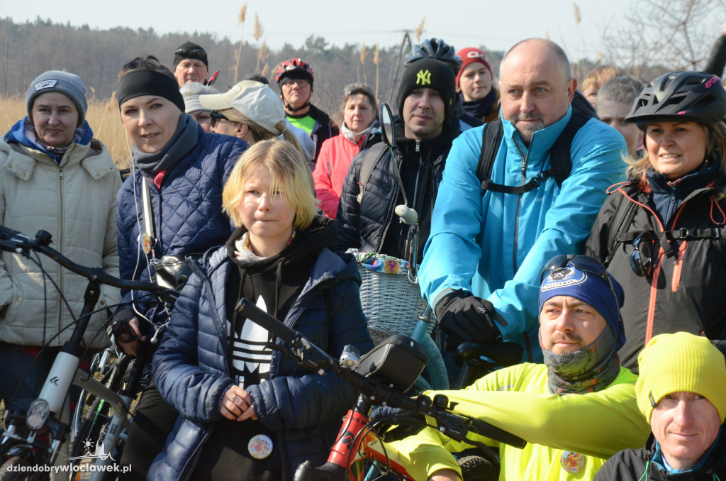 Pojechali rowerami topić marzanny