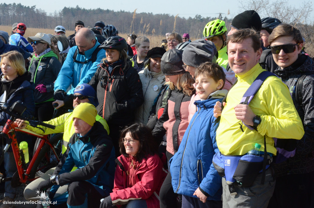Pojechali rowerami topić marzanny
