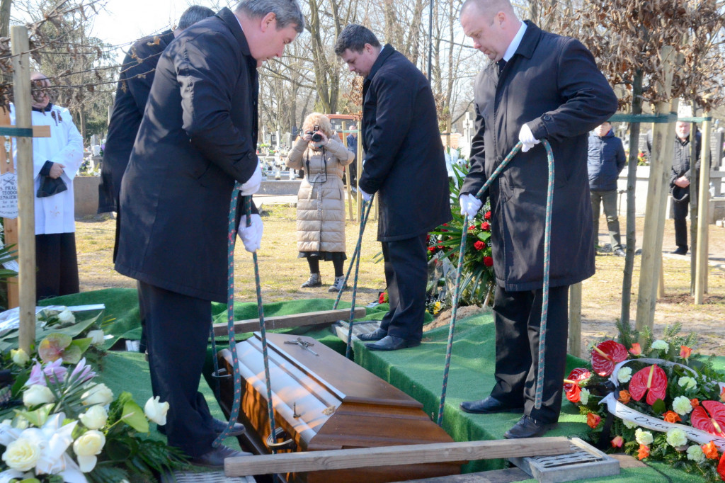 Pogrzeb byłego proboszcza Zawiśla