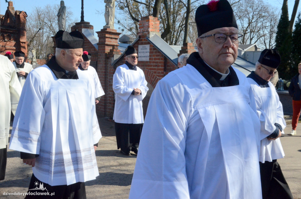 Pogrzeb byłego proboszcza Zawiśla