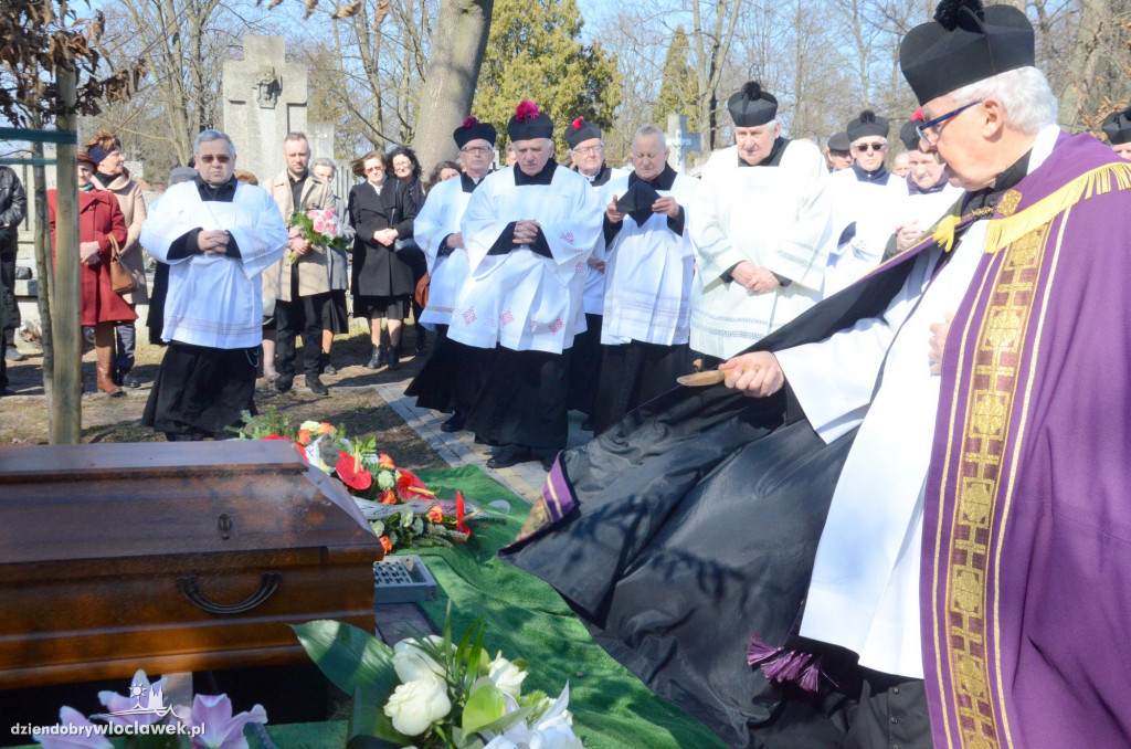 Pogrzeb byłego proboszcza Zawiśla