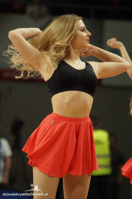 Cheerleaderki na meczu Anwil vs Legia