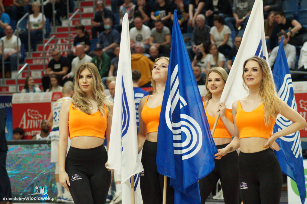 Cheerleaderki na meczu Anwil vs Legia